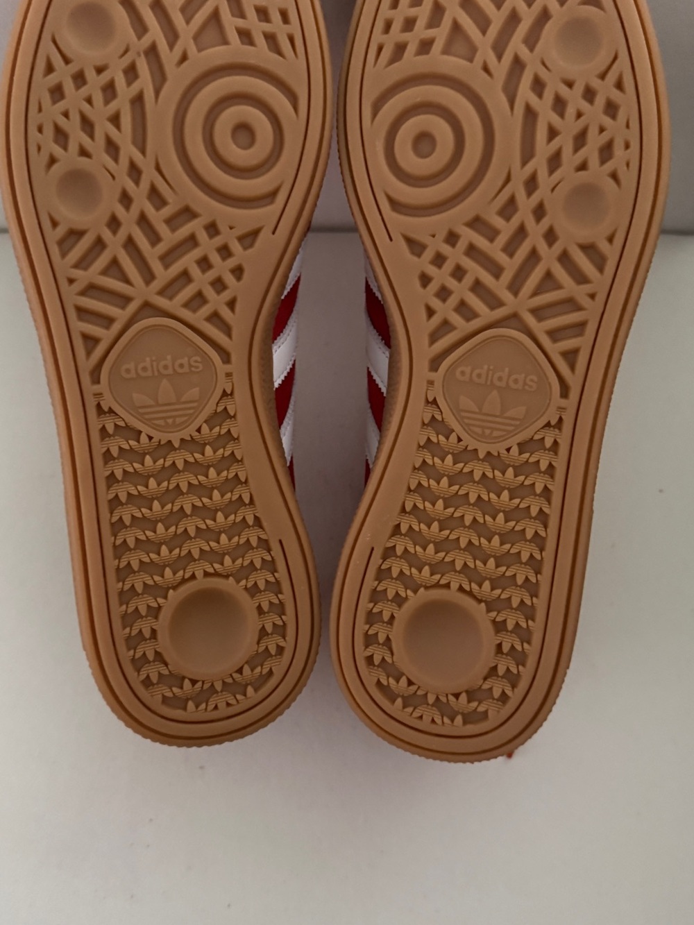 NWT Women’s Adidas Handball Spezial W Better Scarlet White Gum Sneakers Sz 9 KJ3 - Picture 9 of 11